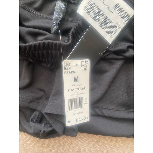 NWT Adidas Logo Black Knit Short Size Medium - Picture 3 of 4